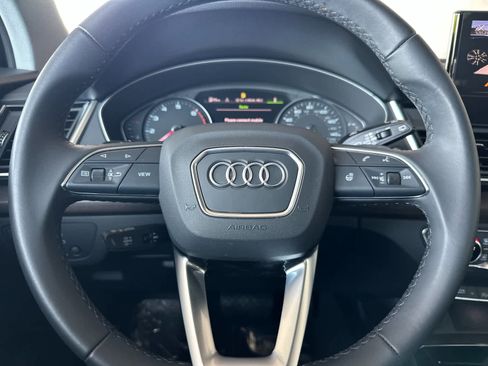 Used 2023 Audi Q5 2.0T Premium w/ Convenience Package AWD/4WD image 23