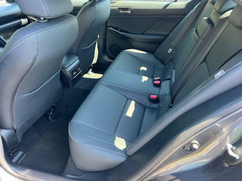 Certified 2025 Lexus IS 350 F Sport RWD image 21