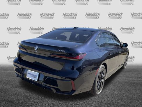 Certified 2023 BMW 740i 740i w/ Executive Package image 10