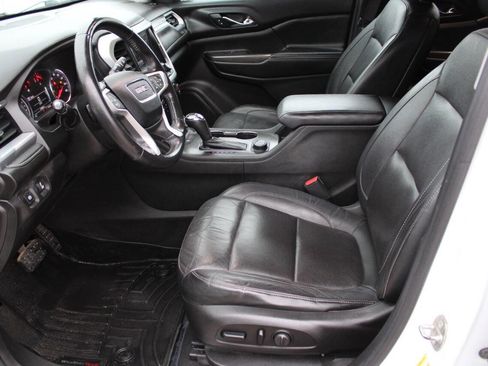 Used 2017 GMC Acadia SLT image 13