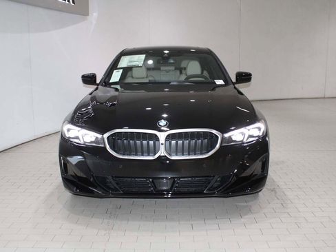 Used 2026 BMW 330i Sedan w/ Convenience Package image 9