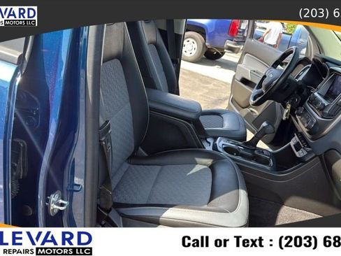 Used 2019 Chevrolet Colorado Z71 AWD/4WD image 34