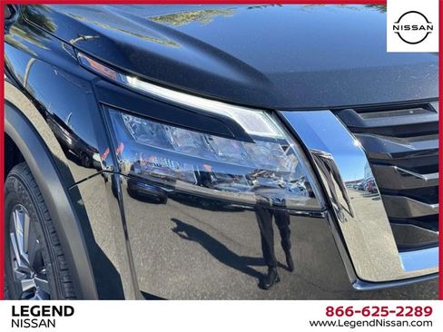 Certified 2023 Nissan Pathfinder S image 9