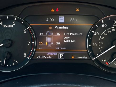 Used 2023 INFINITI QX50 Sport FWD image 15