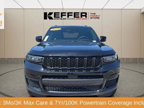 Certified 2024 Jeep Grand Cherokee L Laredo AWD/4WD image 12