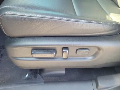 Used 2024 Honda Ridgeline RTL image 11