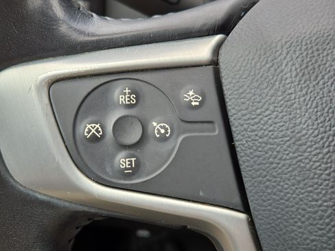 Used 2020 GMC Terrain SLT FWD image 23