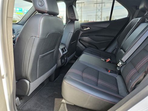 Used 2023 Chevrolet Equinox RS image 14