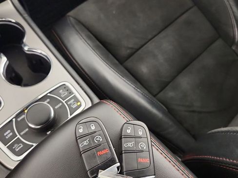 Used 2018 Jeep Grand Cherokee Trailhawk AWD/4WD image 21