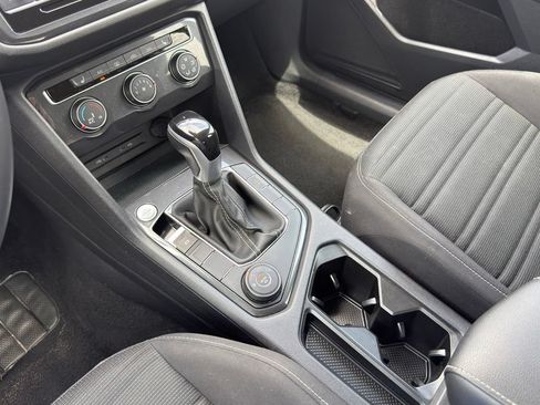 Used 2024 Volkswagen Tiguan S AWD/4WD image 30