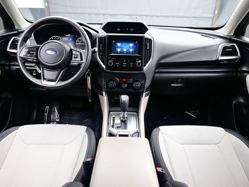 Used 2021 Subaru Forester AWD/4WD image 16