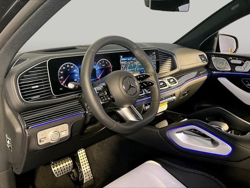 New 2026 Mercedes-Benz GLE 450 4MATIC Coupe image 9