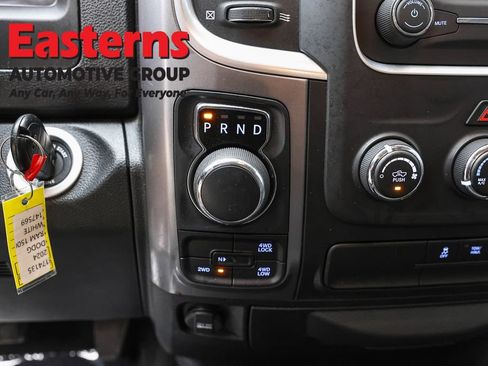 Used 2024 RAM 1500 Classic SLT AWD/4WD image 12