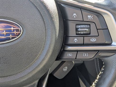 Certified 2024 Subaru Forester Limited image 30