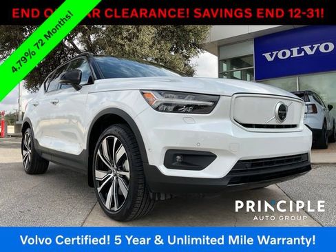Certified 2022 Volvo XC40 P8 Recharge Plus image 1