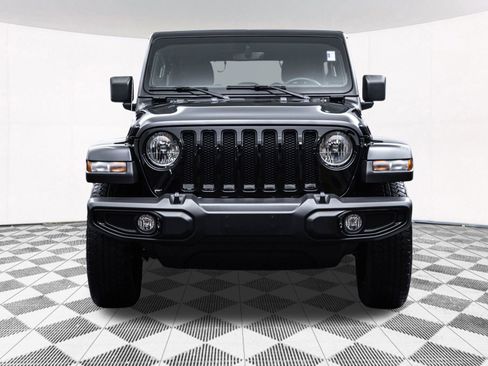 Used 2022 Jeep Wrangler Unlimited Sahara image 16