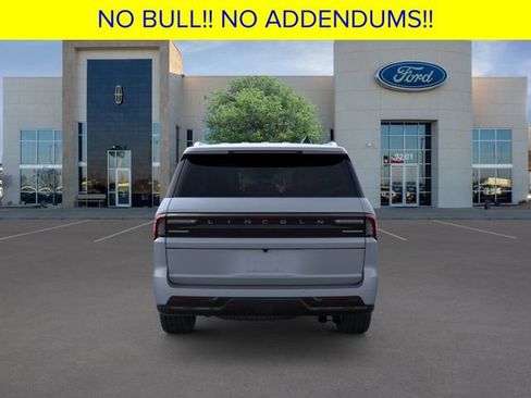 New 2025 Lincoln Navigator Reserve image 6