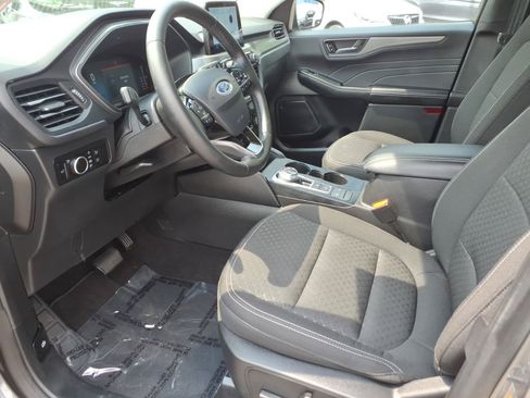Certified 2023 Ford Escape Active AWD/4WD image 11