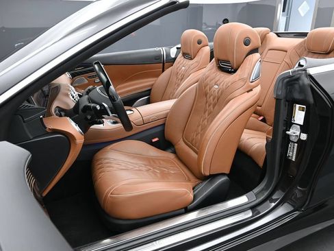 Used 2017 Mercedes-Benz S 550 Cabriolet image 5