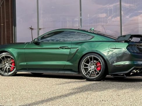 Used 2021 Ford Mustang GT Premium w/ Equipment Group 401A RWD image 6