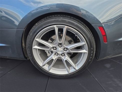 Used 2022 Chevrolet Camaro LT w/ RS Package image 14