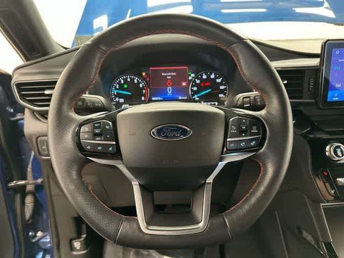 Used 2022 Ford Explorer ST-Line w/ Class IV Trailer Tow Package AWD/4WD image 8