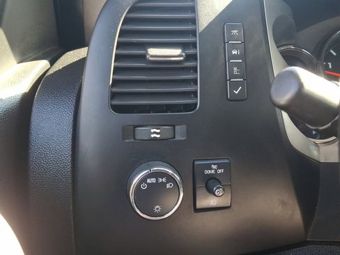 Used 2013 GMC Sierra 3500 SLE w/ SLE Preferred Package image 21