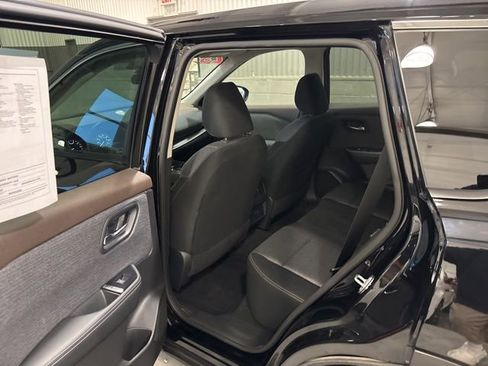 Certified 2023 Nissan Rogue SV image 12