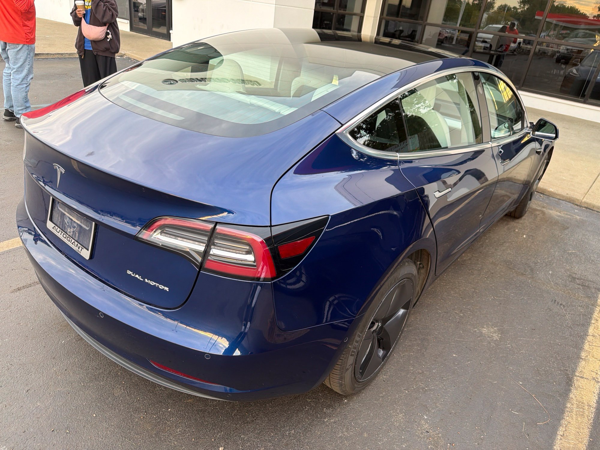 Used 2018 Tesla Model 3 Long Range AWD/4WD image 3