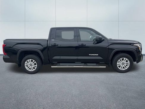 Used 2025 Toyota Tundra SR5 w/ SR5 Premium Package AWD/4WD image 2