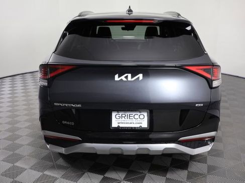 Used 2023 Kia Sportage SX image 7
