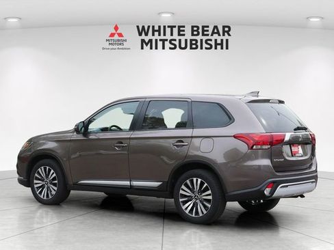 Used 2020 Mitsubishi Outlander SE AWD/4WD image 4