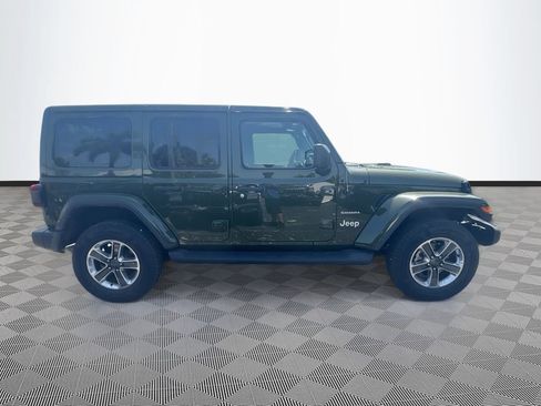 Certified 2022 Jeep Wrangler Unlimited Sahara w/ LED Lighting Group AWD/4WD image 5