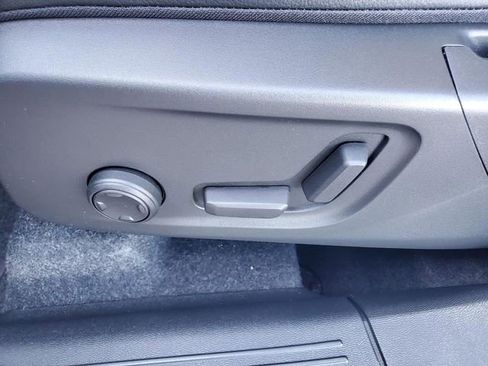 New 2026 Volvo XC40 B5 Plus w/ Protection Package Premier image 14