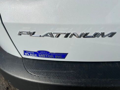 Used 2025 Ford Escape Platinum AWD/4WD image 9