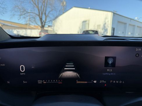 New 2026 Buick Enclave Preferred w/ Power Package image 18