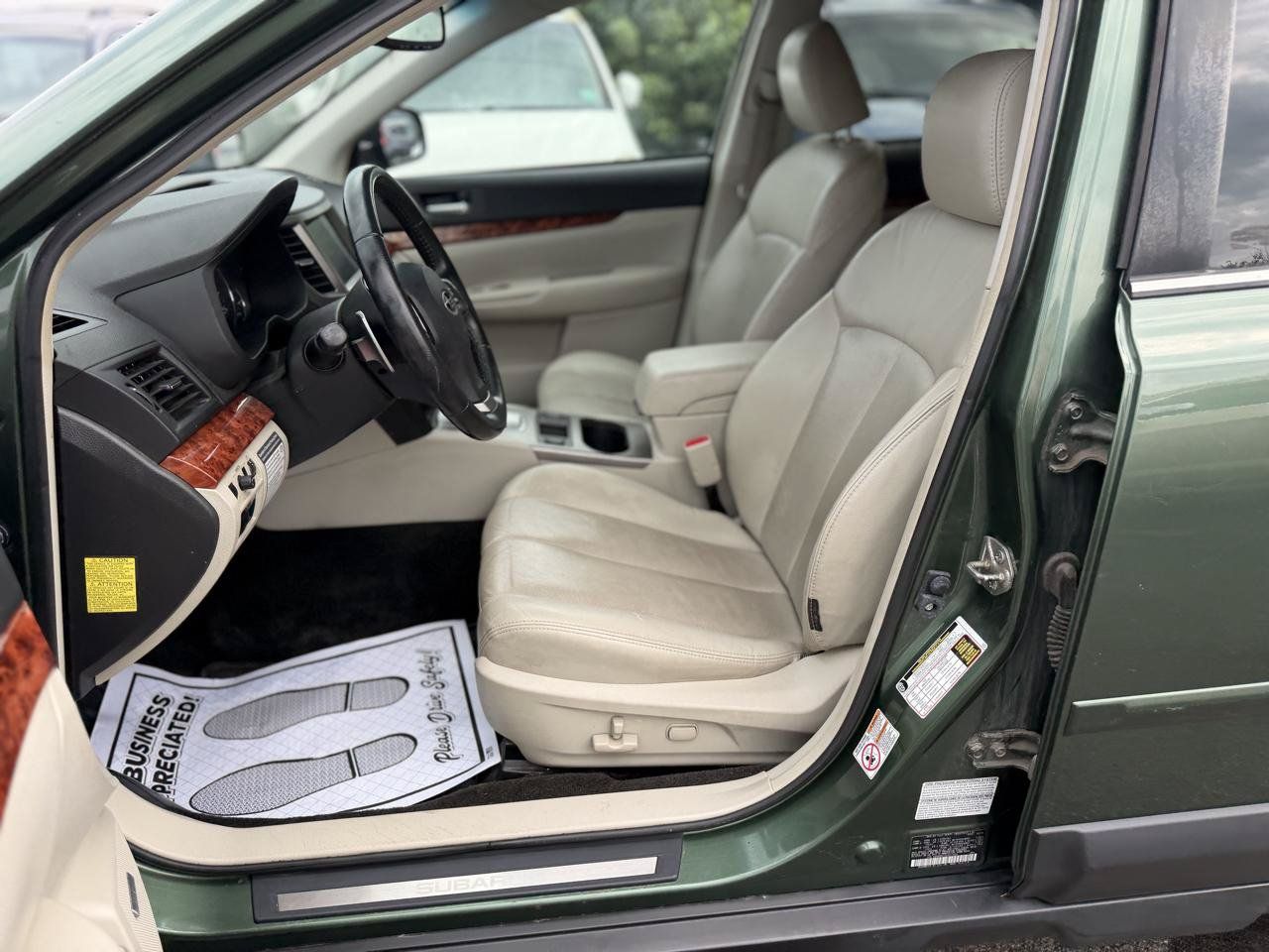 Used 2012 Subaru Outback 3.6R Limited AWD/4WD image 19