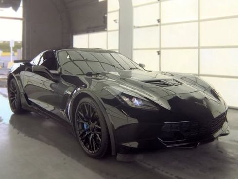 Used 2016 Chevrolet Corvette Z06 w/ 2LZ Preferred Equipment Group RWD image 6