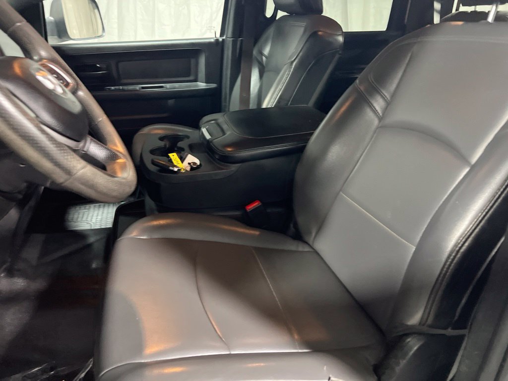 Used 2022 RAM 2500 Tradesman AWD/4WD image 23