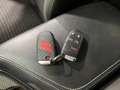 Used 2020 Dodge Challenger SRT Hellcat w/ Carbon/Suede Interior Package RWD image 15