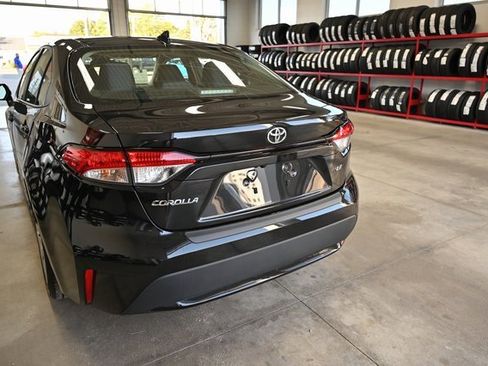 Certified 2022 Toyota Corolla LE image 7