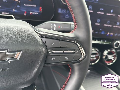 Used 2026 Chevrolet Blazer EV RS w/ Super Cruise Package AWD/4WD image 18