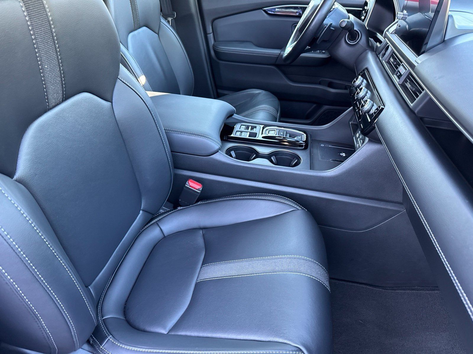 Used 2025 Honda Pilot EX-L image 19