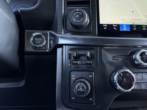 New 2025 Ford F150 Platinum w/ Equipment Group 702A High image 57