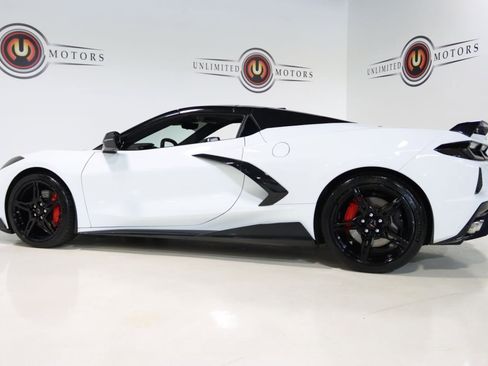Used 2024 Chevrolet Corvette Stingray Premium Conv w/ Z51 Performance Package RWD image 34
