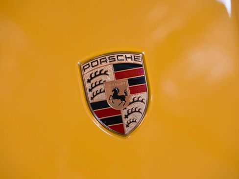 Used 2022 Porsche 911 GT3 RWD image 18