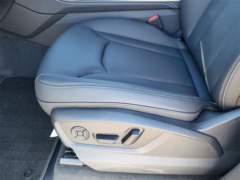 New 2026 Audi Q8 Premium Plus image 10