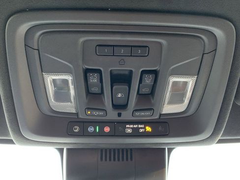 Used 2023 GMC Sierra 1500 Denali Ultimate image 31