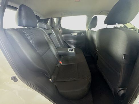 Used 2019 Nissan Rogue Sport S image 26