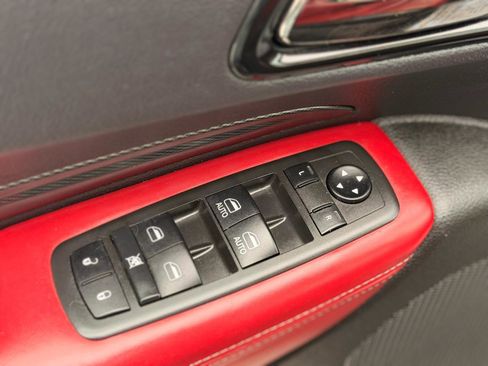 Used 2021 Dodge Durango R/T w/ Blacktop Package image 9